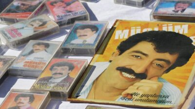 Ünlü sanatçı Müslüm Gürses'in hayranları, sanatçının vefatının 12. yılı nedeniyle