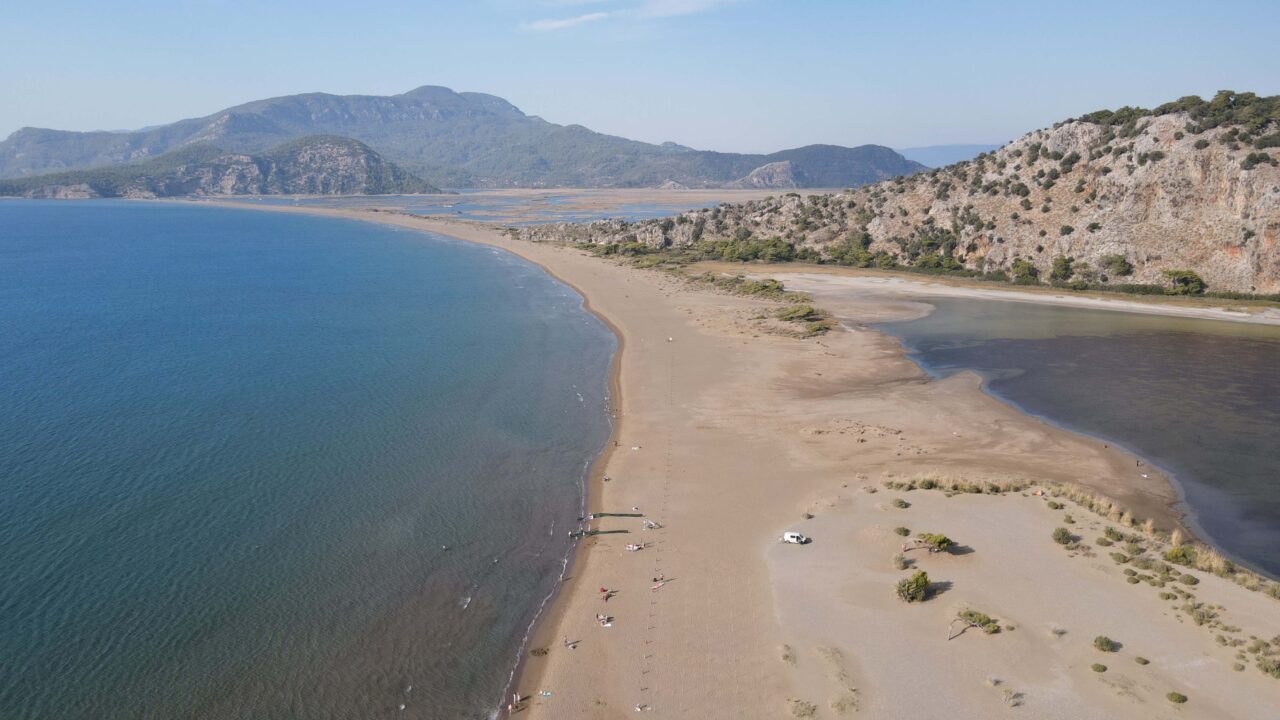 Muğla’daki İztuzu Plajı, dünyanın en büyük seyahat platformlarından Tripadvisor’un 2025