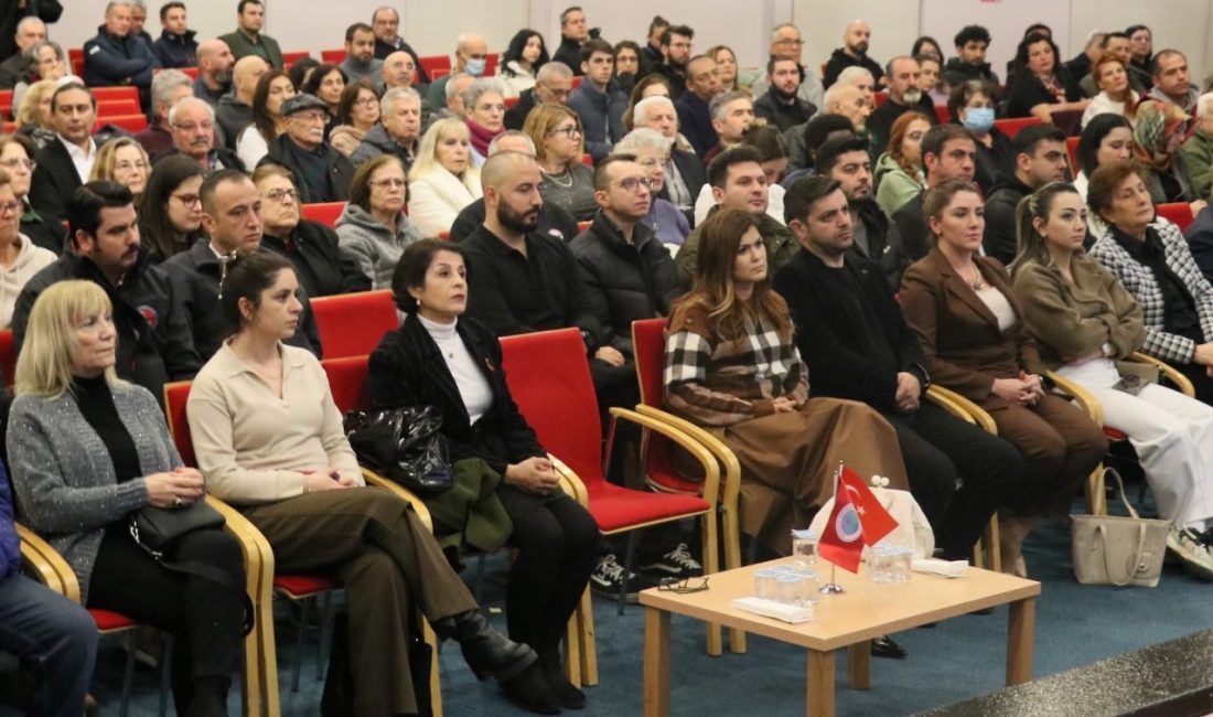 Japon deprem uzmanı Yoshinori Moriwaki, İzmir’de “Afetlerde Japonya Örneği” konulu