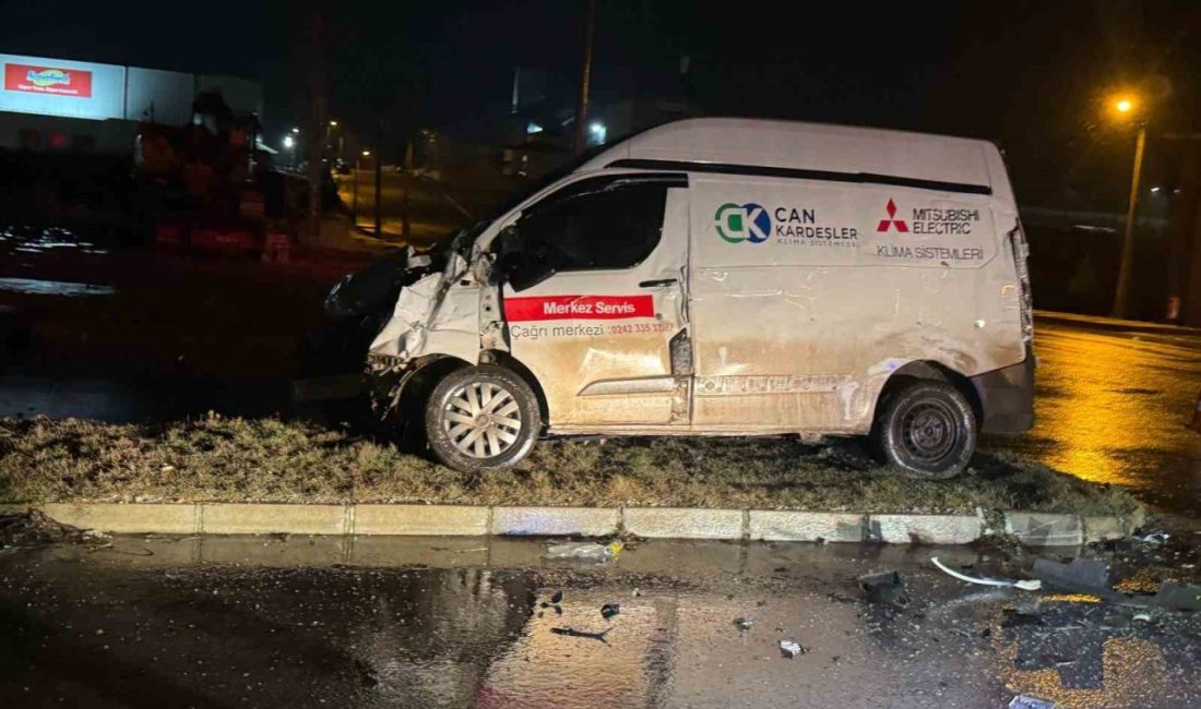Olay, Emirdağ ilçesi Organize Sanayi Bölgesi Kavşağında meydana geldi. Edinilen