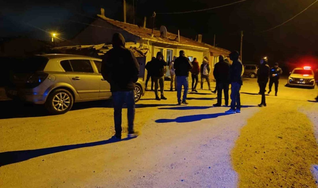 Eskişehir’de tartıştığı kardeşi tarafından bıçaklanan kadın ağır yaralandı.