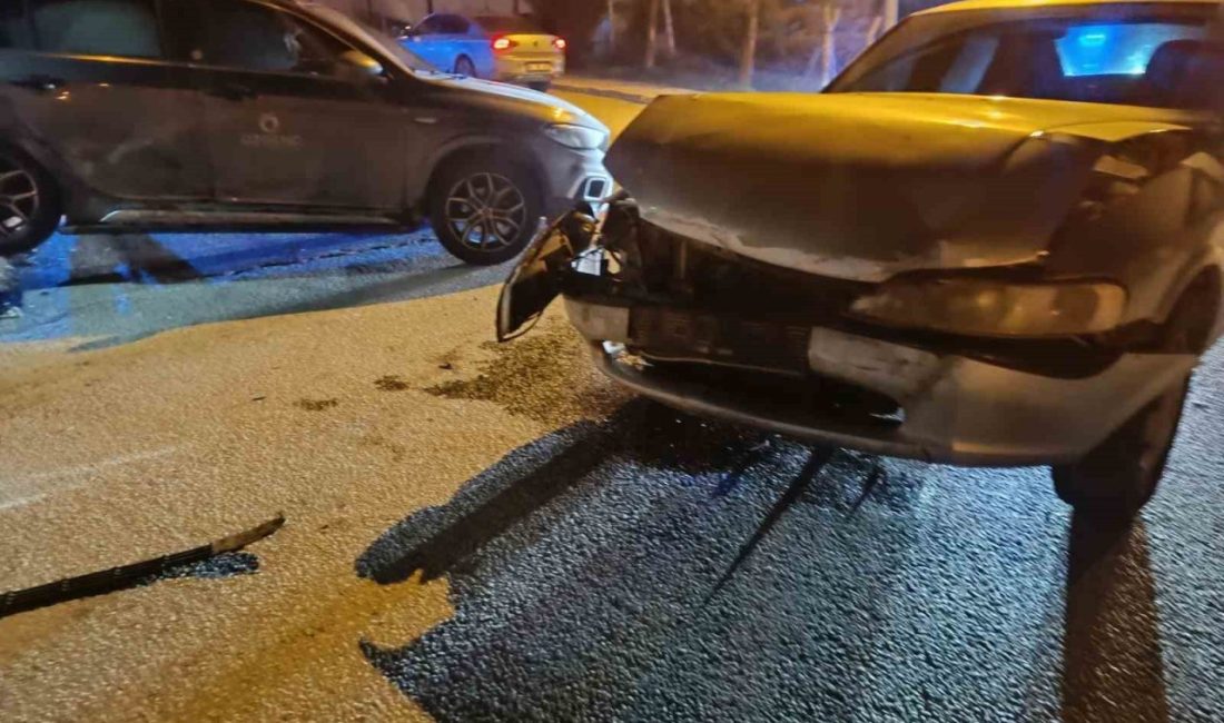 Kavşakta 2 araç çarpıştı: 1 yaralı Eskişehir’de kavşakta iki aracın çarpışması sonucu meydana gelen trafik kazasında