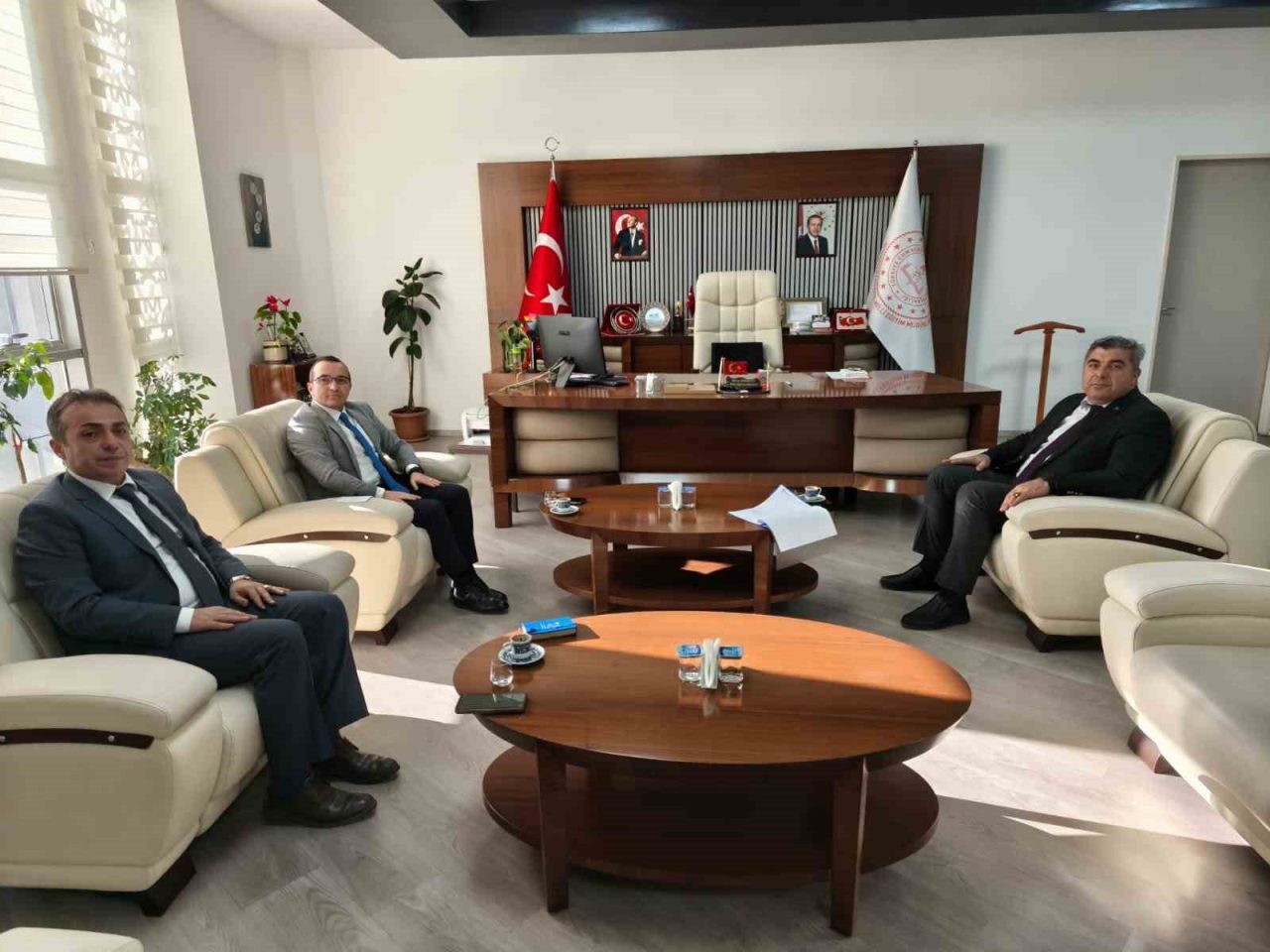 Afyonkarahisar Çobanlar Kaymakamı Nazmi Yücel, Afyonkarahisar İl Milli Eğitim Müdürü