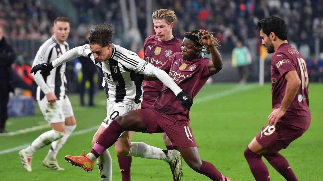 Afyonkarahisar Dinar kökenli Millî Futbolcu Kenan Yıldız, Juventus formasıyla fırtınalar