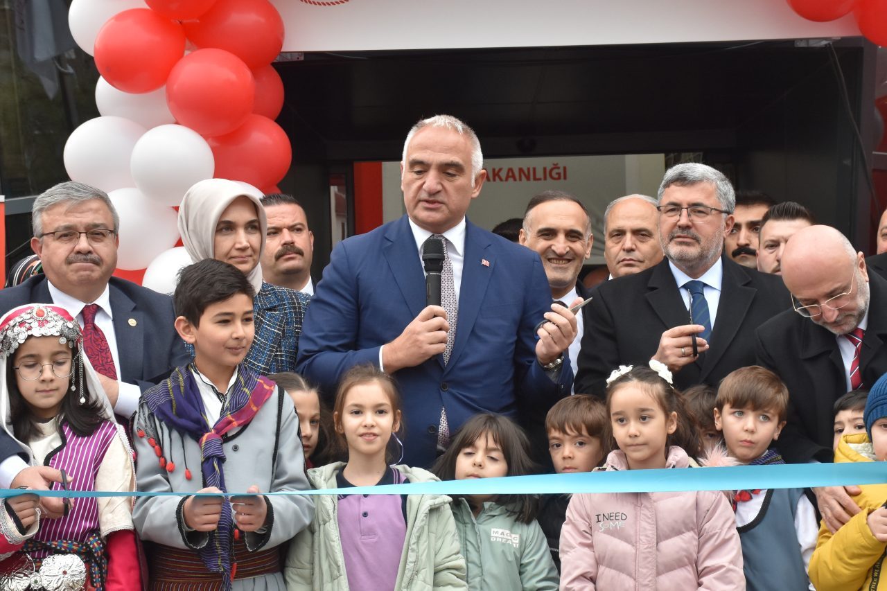 AFYONKARAHİSAR (AA) – Kültür ve Turizm Bakanı Mehmet Nuri Ersoy,