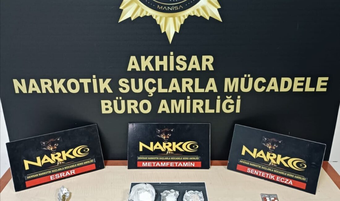 İl Emniyet Müdürlüğü Narkotik Suçlarla Mücadele Şubesi ekipleri, uyuşturucu ticareti
