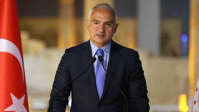 Kültür ve Turizm Bakanı Mehmet Nuri Ersoy bugün Afyonkarahisar’da bir