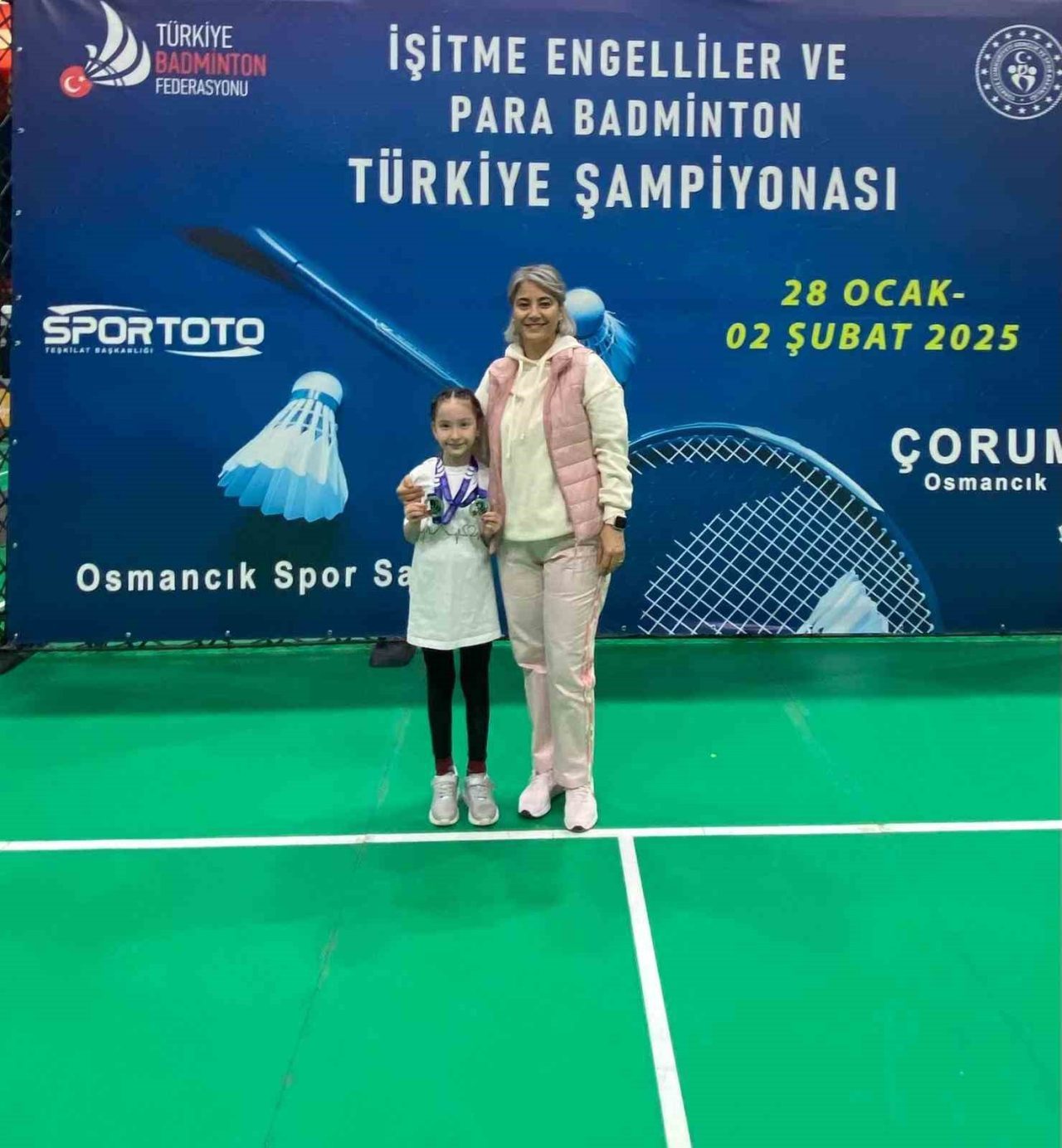 Bilecikli minik badmintoncu 7 yaşındaki Zeynep Ada Meşe İşitme Engelliler