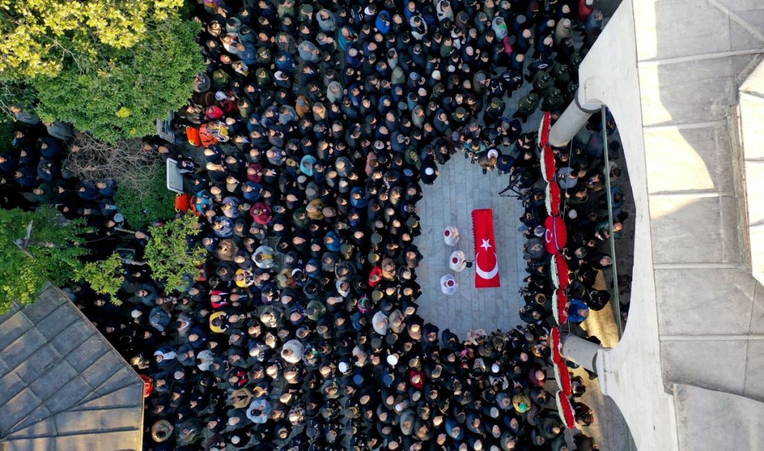 Pençe-Kilit Operasyonu bölgesinde bölücü terör örgütü mensuplarıyla çıkan çatışmada şehit
