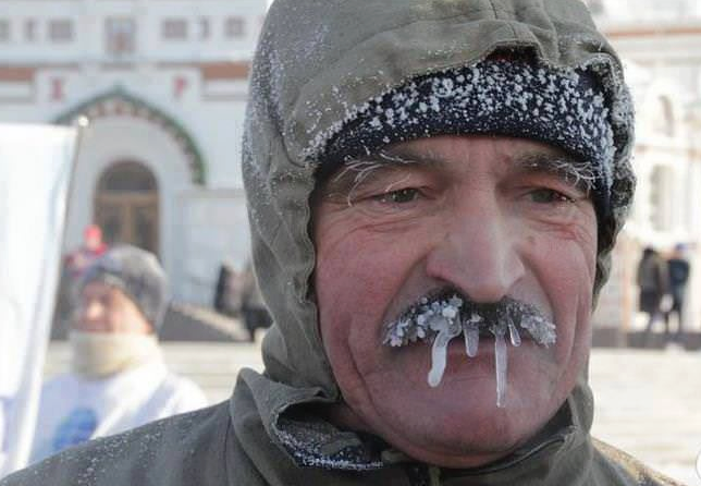 Afyonkarahisar, gece saatlerinden itibaren soğuk ve yağışlı havanın etkisi altına