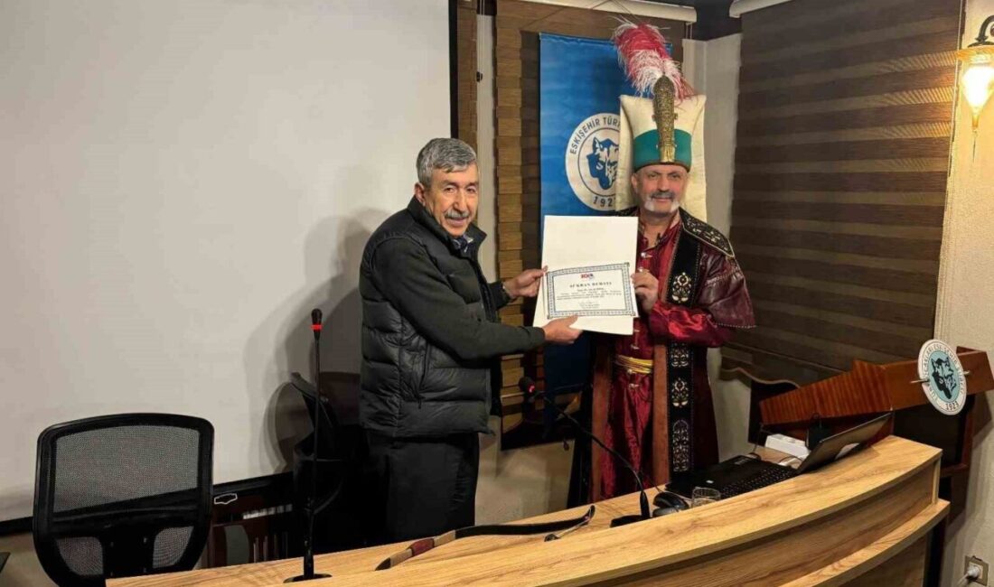 Savaş Tarihi araştırmacısı ve okçuluk uzmanı Kemankeş-Avukat Mustafa Adnan Mehel,