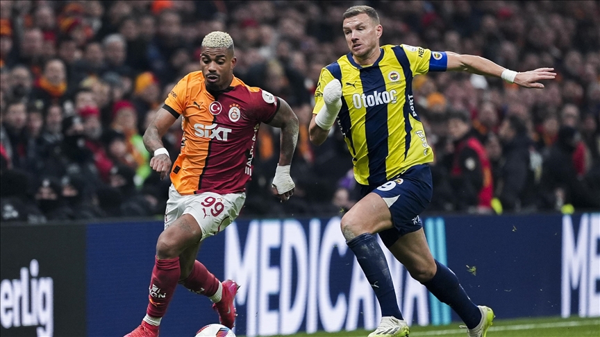 Trendyol Süper Lig'in 25. haftasında Galatasaray ile Fenerbahçe arasında oynanan