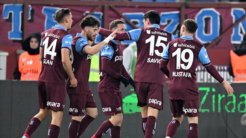 Ziraat Türkiye Kupası A Grubu üçüncü maçında Trabzonspor, Çaykur Rizespor'u