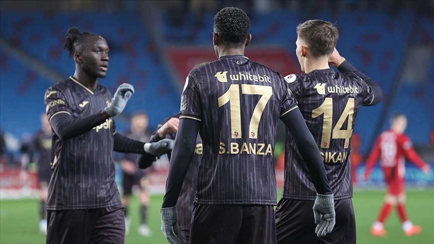 Ziraat Türkiye Kupası'nda Çaykur Rizespor'u 5-2 yenen Trabzonspor, Süper Lig