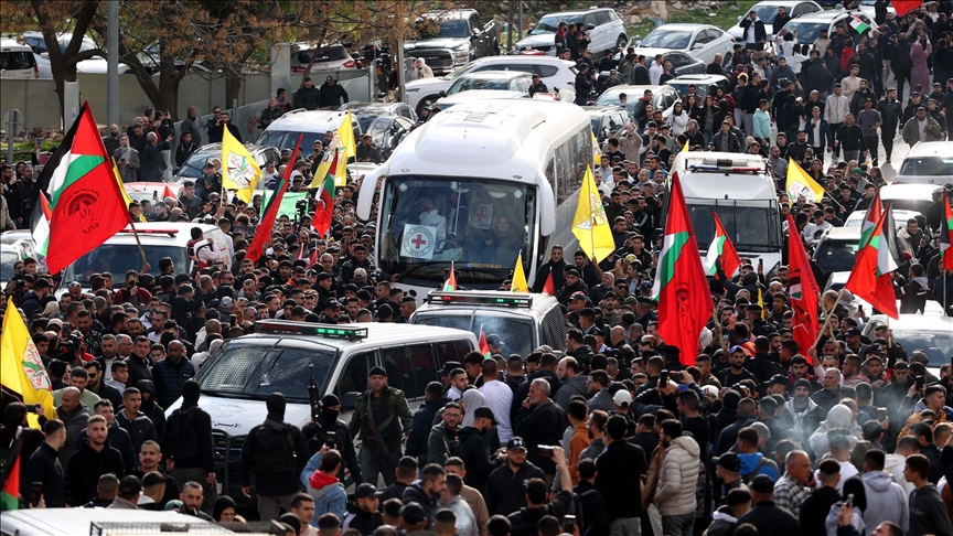 Hamas ile İsrail arasındaki esir takasının altıncı turunda, 3 İsrailli