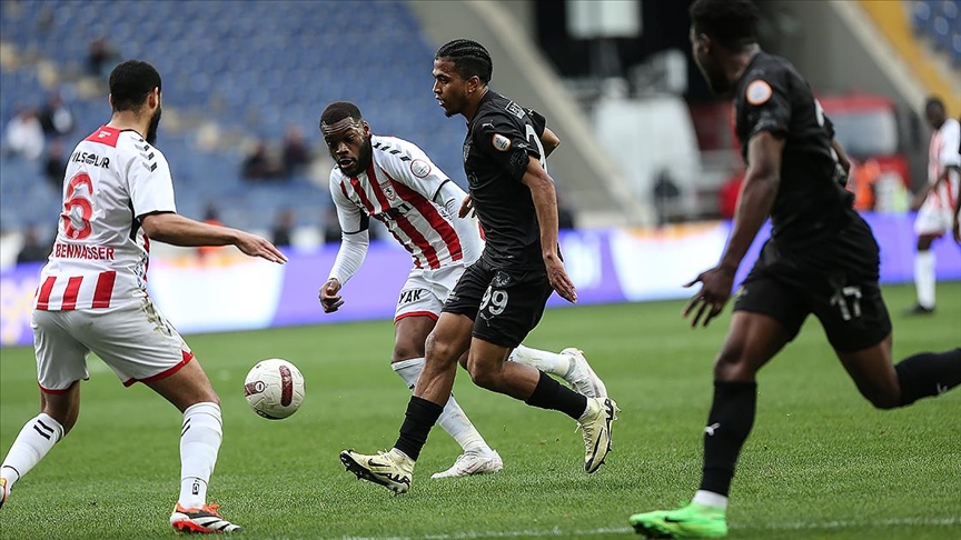Trendyol Süper Lig'in 23. haftası, yarın oynanacak Reeder Samsunspor-Atakaş Hatayspor