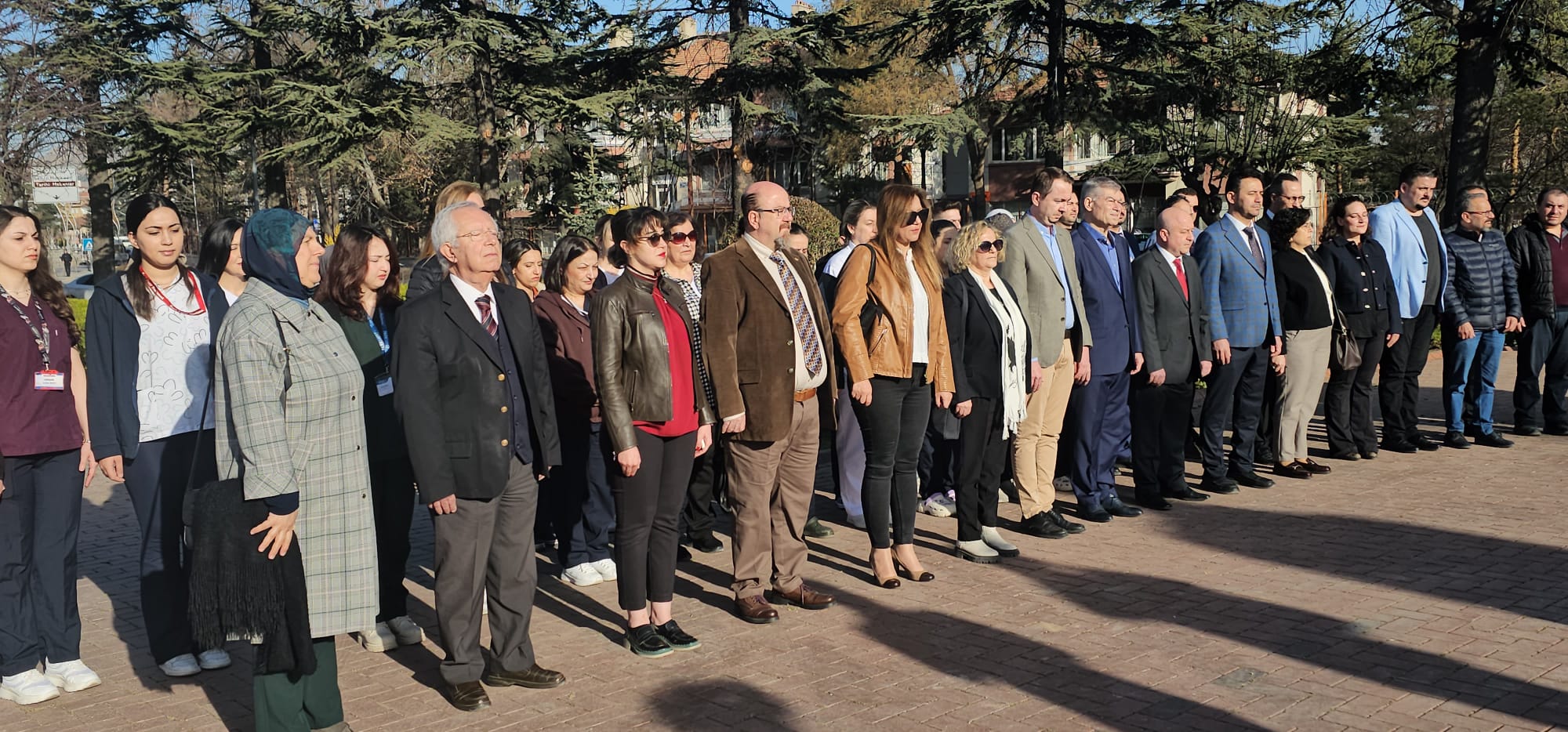 Afyonkarahisar Tabip Odası Başkanı Alev Türe ve beraberindeki doktorlar, 14