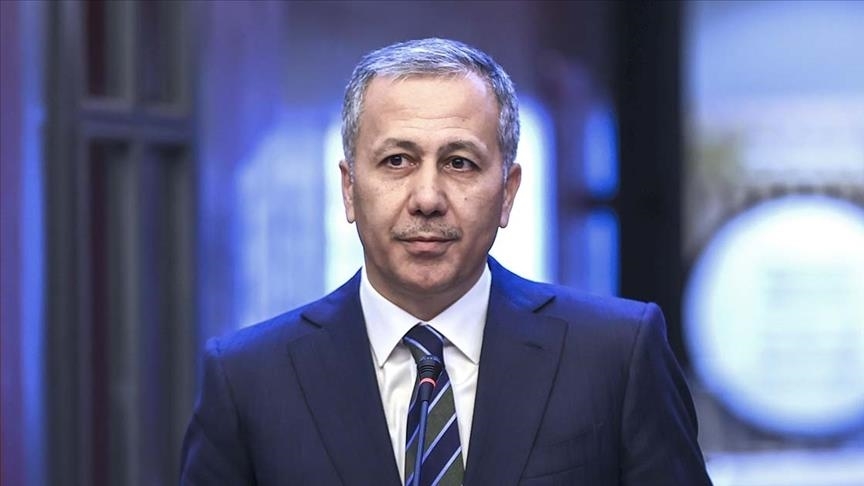 İçişleri Bakanı Ali Yerlikaya, Afyonkarahisar'da yasa dışı silah imalatı ve silah