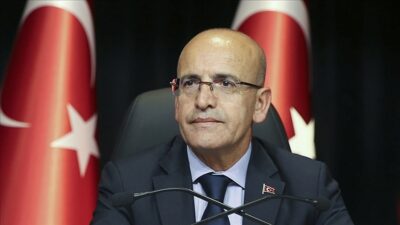 Hazine ve Maliye Bakanı Mehmet Şimşek, "Dış dengeye ilişkin kırılganlıkları