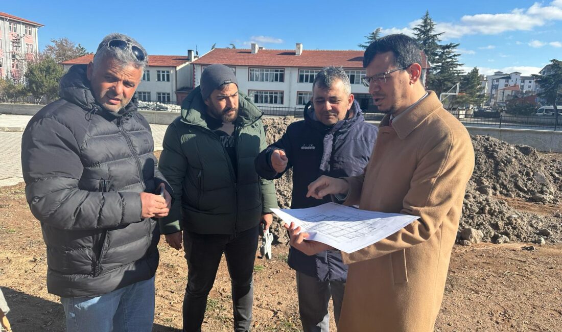 Emirdağ, “Emirdağ Yüzyılı” vizyonuyla geleceğe sağlam adımlarla ilerlerken, eğitime yapılan