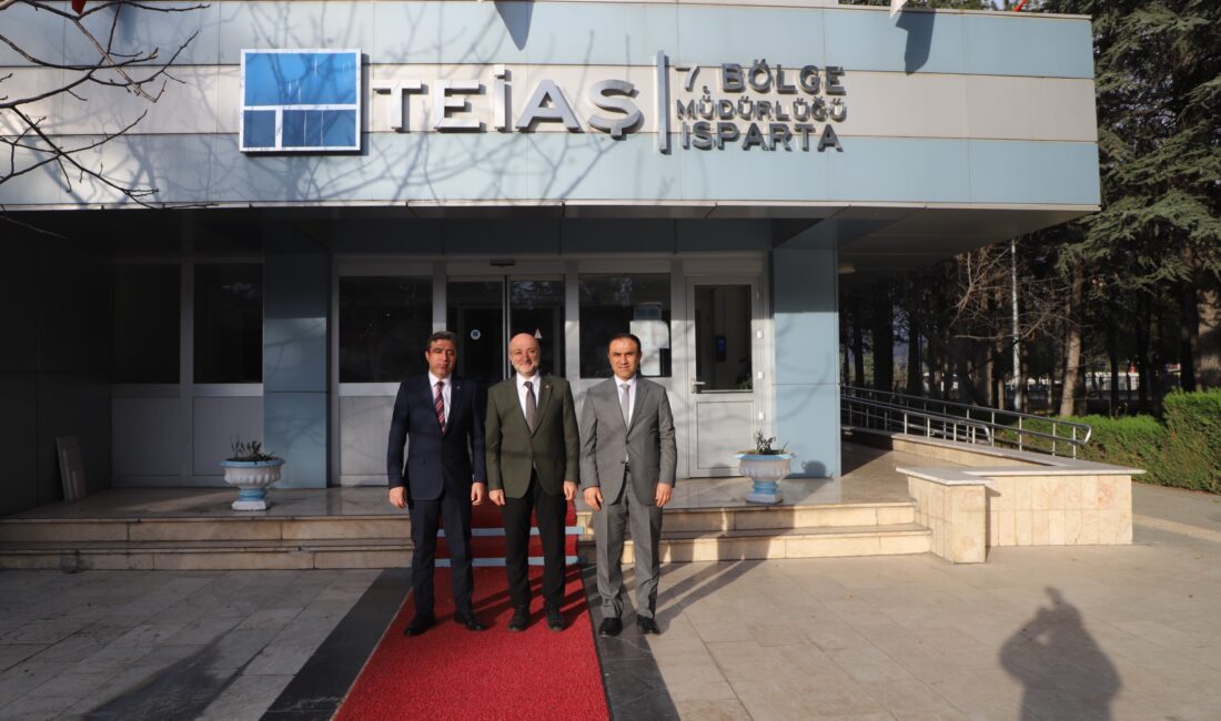 TEİAŞ Isparta 7. Bölge Müdürü Ramazan Ayyıldız’ı ziyaret eden AK
