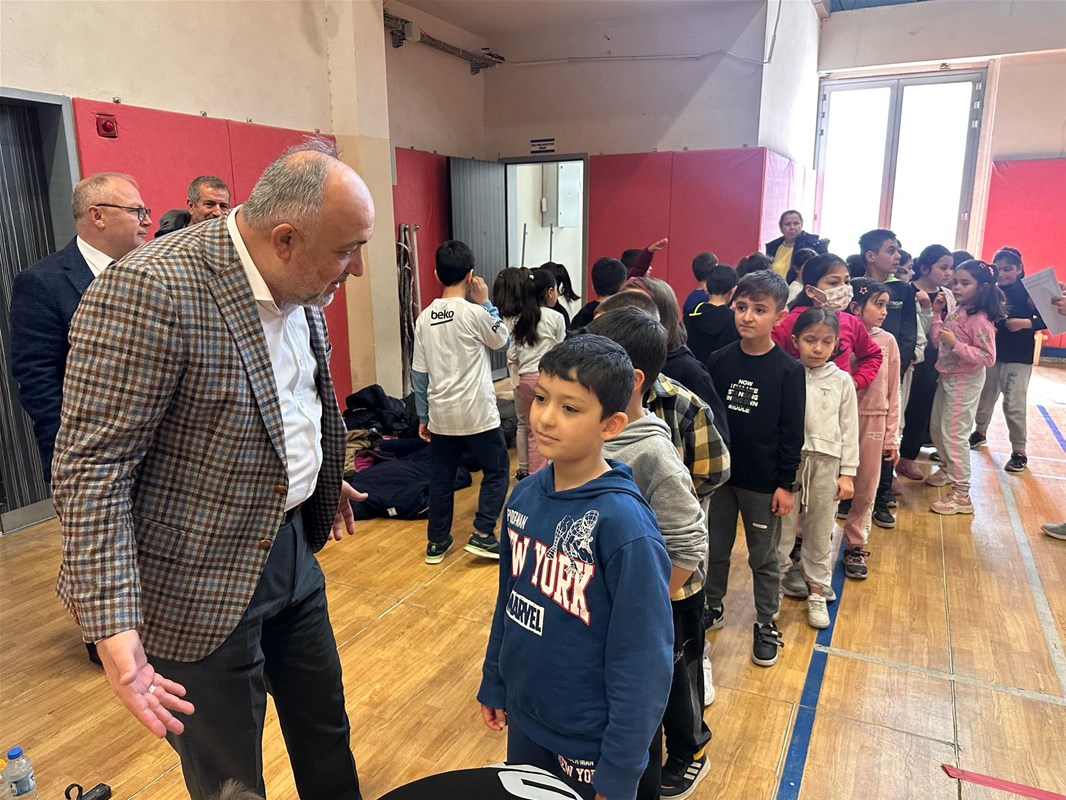 Afyonkarahisar'da geleceğin sporcularını keşfetmek amacıyla gerçekleştirilen yetenek taraması başladı.