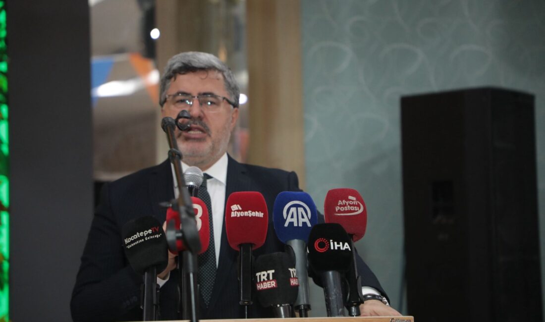 AK Parti Genel Sekreteri ve İzmir Milletvekili Eyyüp Kadir İnan: