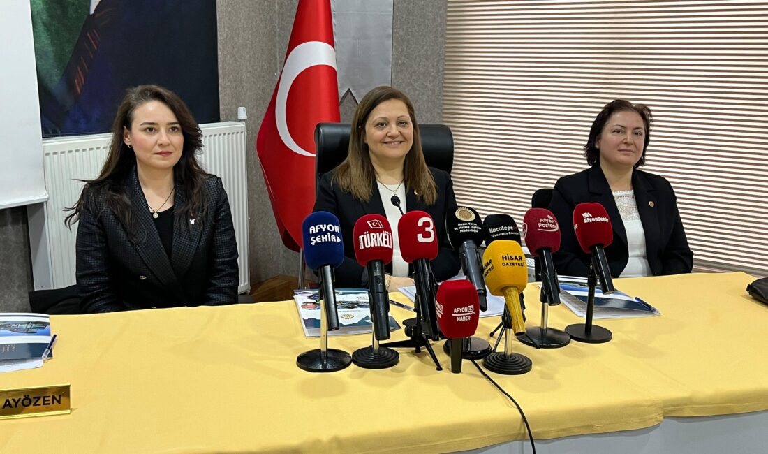 Belediye Meclisi toplantısında konuşan Afyonkarahisar Belediye Başkanı Burcu Köksal, “Seçim
