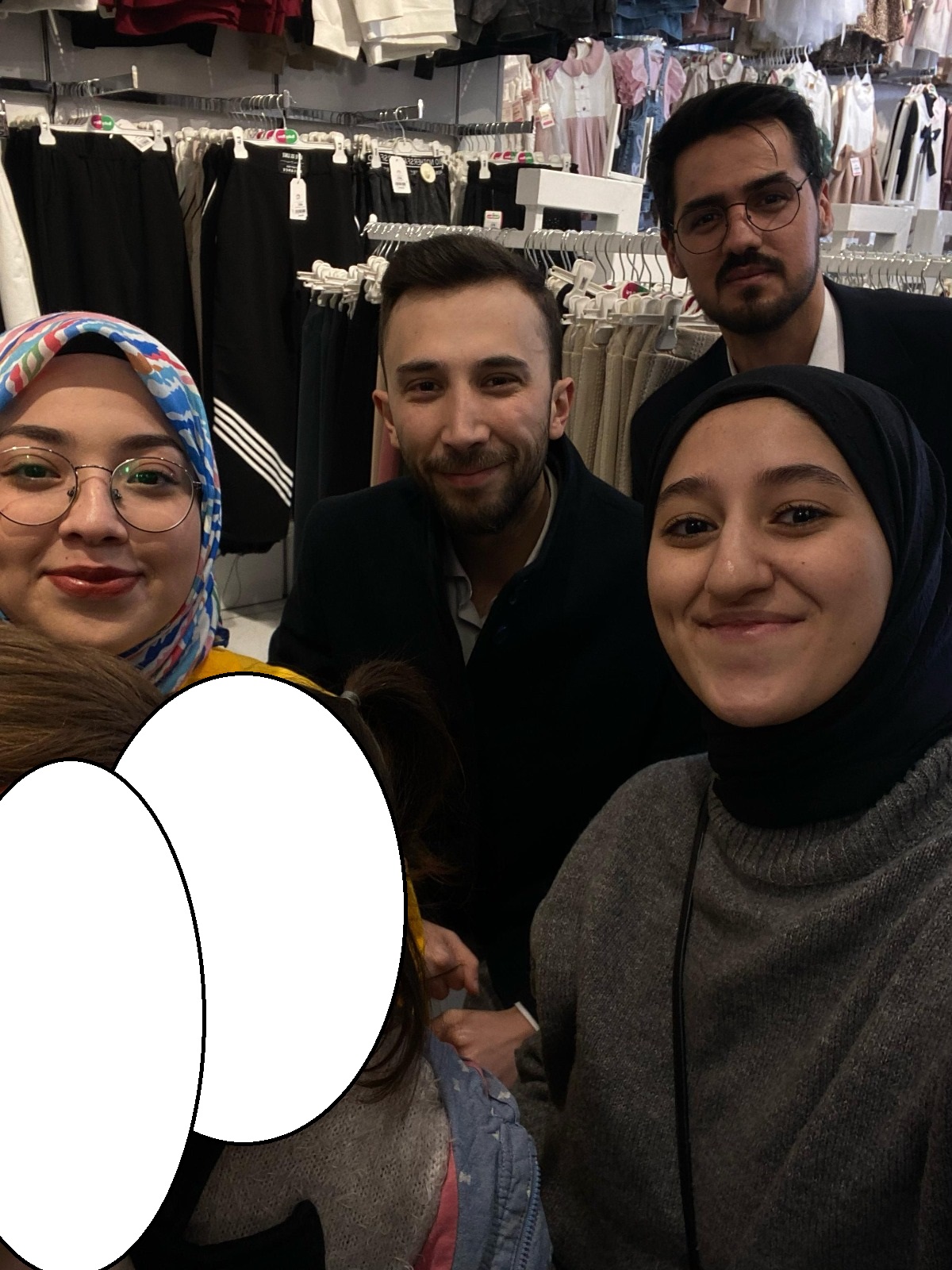 AK Parti Afyonkarahisar İl Gençlik Kolları Başkanlığı, bayram öncesinde anlamlı