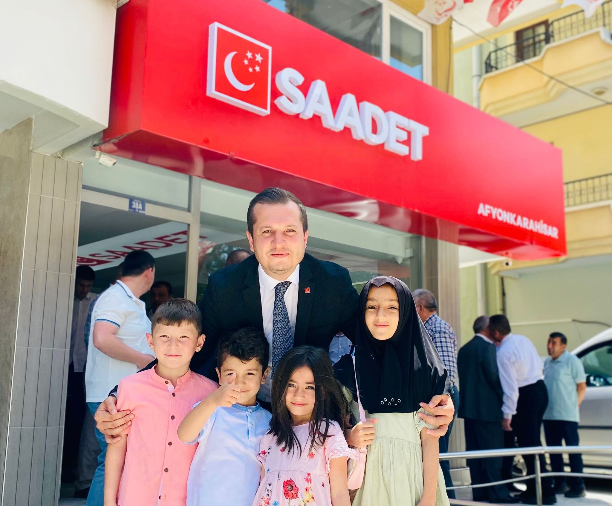 Saadet Partisi Afyonkarahisar İl Başkanı Beytullah Karataş, Ramazan Bayramı dolayısıyla