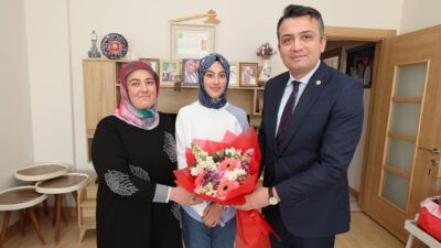 &nbsp; 8 Mart Dünya Kadınlar Günü’nde Vali Vekili Mehmet Keklik