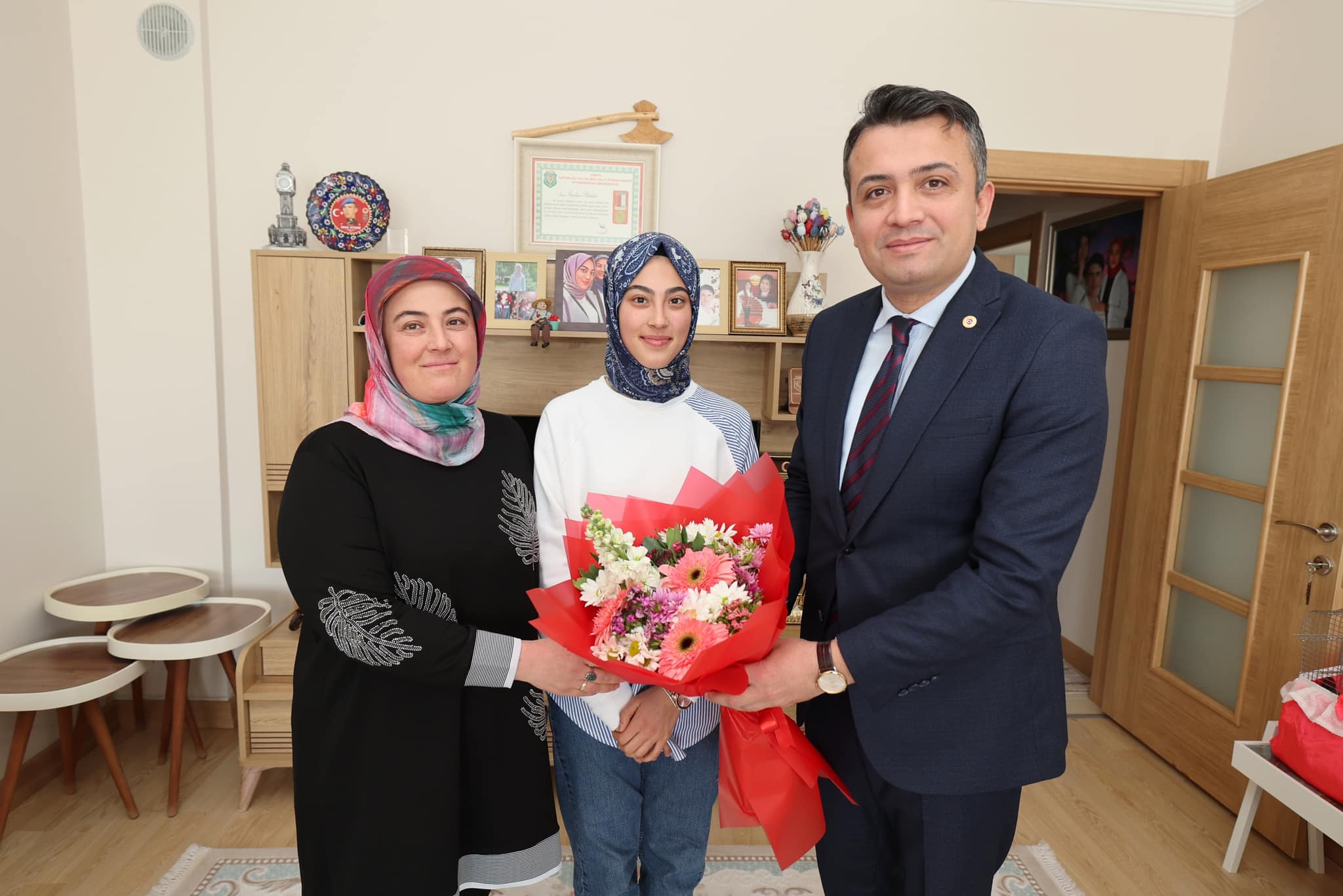  8 Mart Dünya Kadınlar Günü’nde Vali Vekili Mehmet Keklik