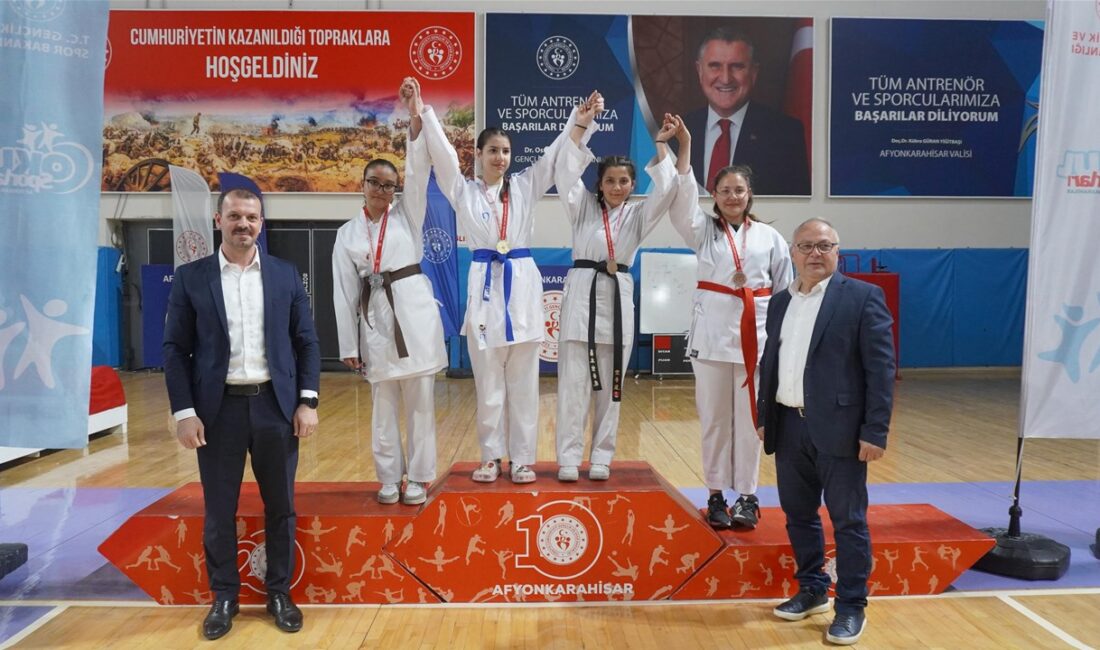 18 Mart Çanakkale Şehitleri Anma Günü etkinlikleri kapsamında düzenlenen okul