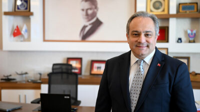 
Mesleki Yeterlilik Kurumu (MYK) Başkanı Mustafa Necmi İlhan, mesleki yeterlilik