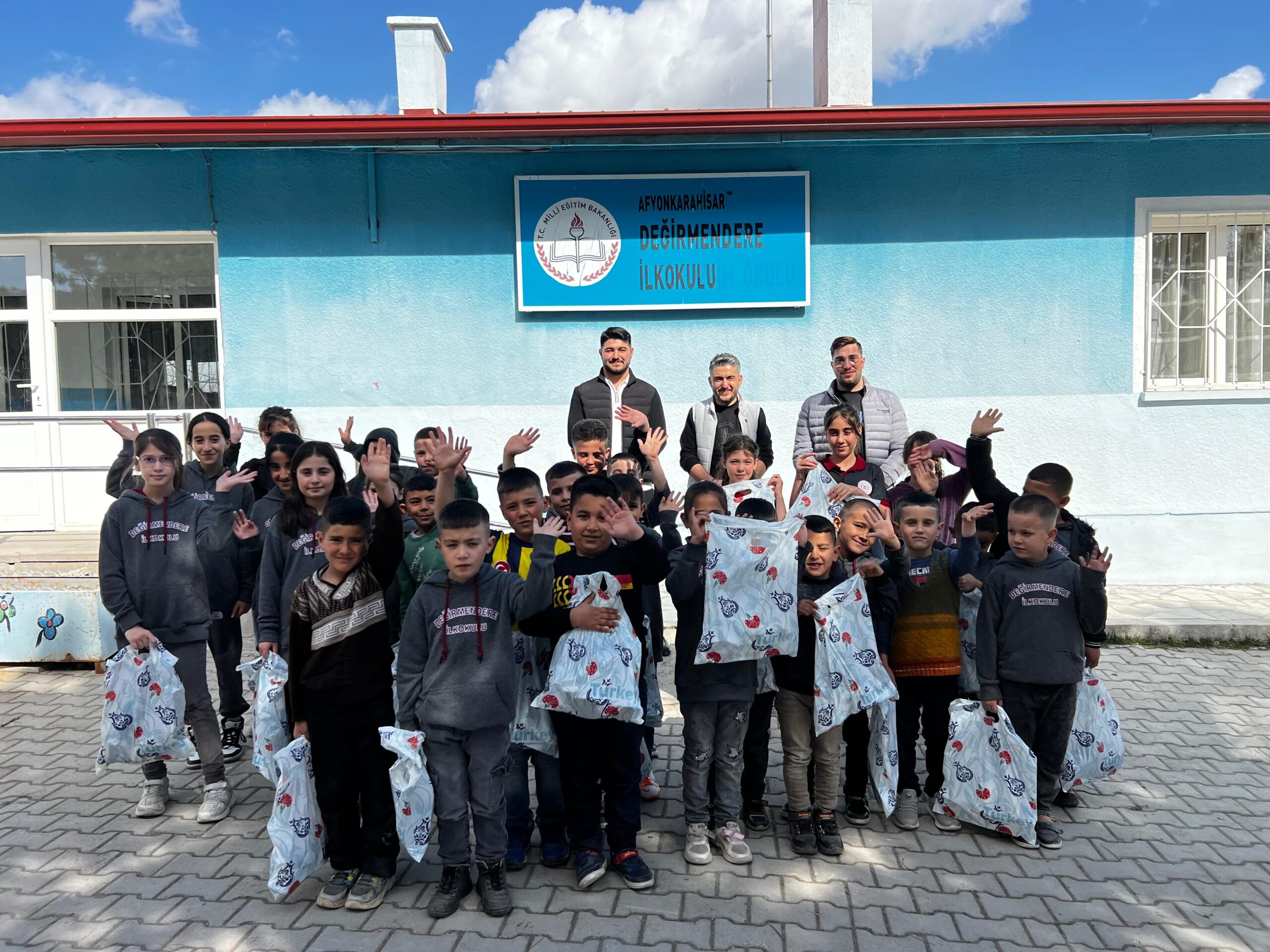 Yaklaşan Ramazan Bayramı öncesinde güzel bir projeye imza atmak isteyen