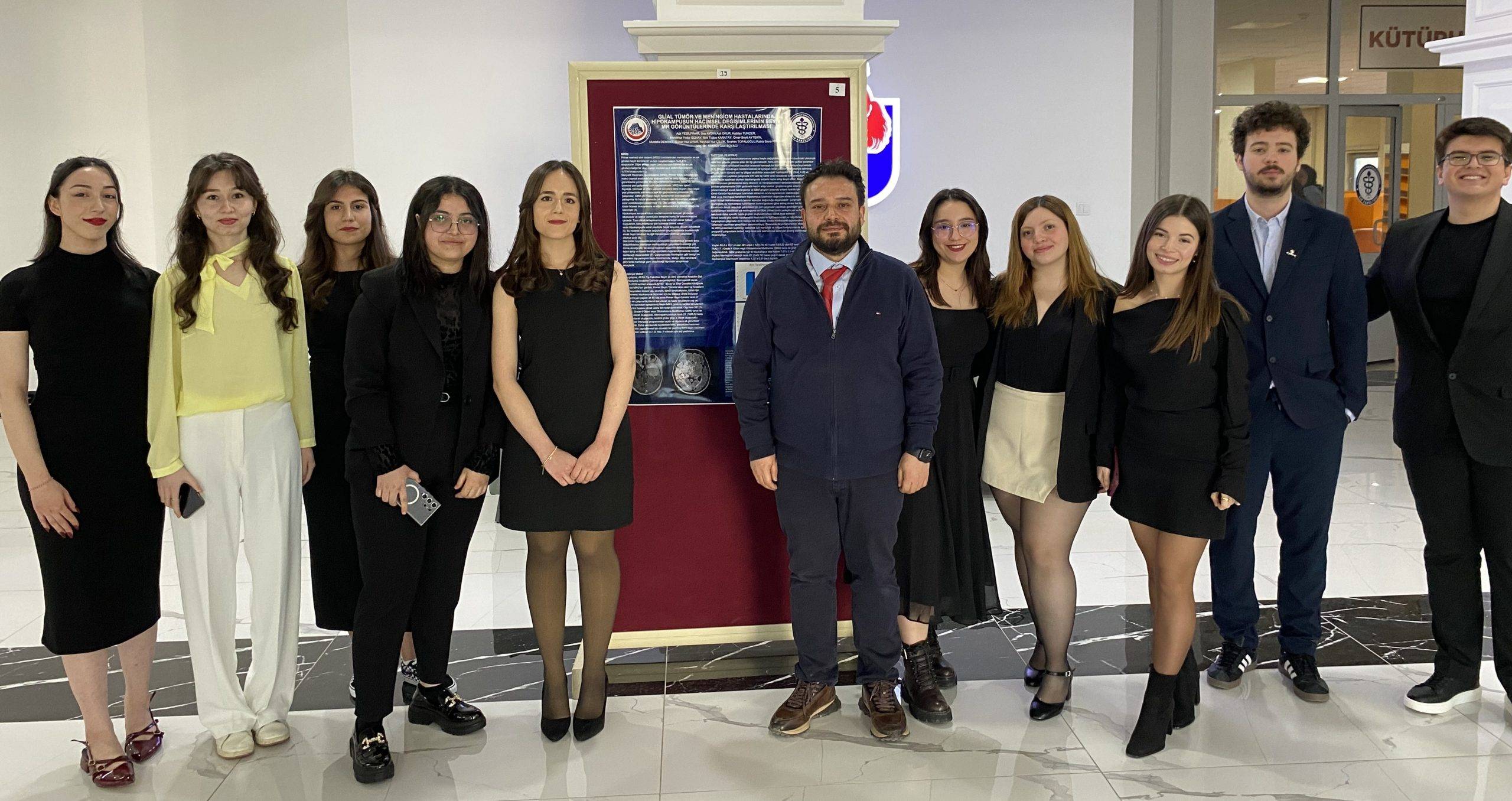 Afyonkarahisar Sağlık Bilimleri Üniversitesi (AFSÜ) Tıp Fakültesi öğrencilerinin bilimsel araştırma