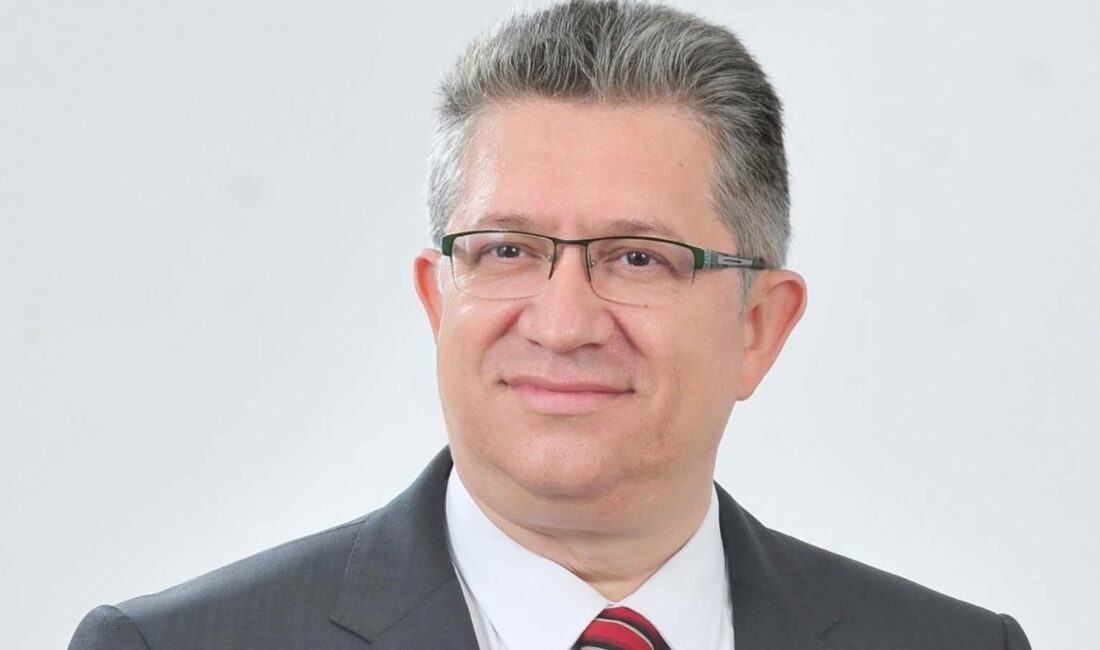 14 Mart Tıp Bayramı için açıklama yapan CHP’li Belediye Meclis