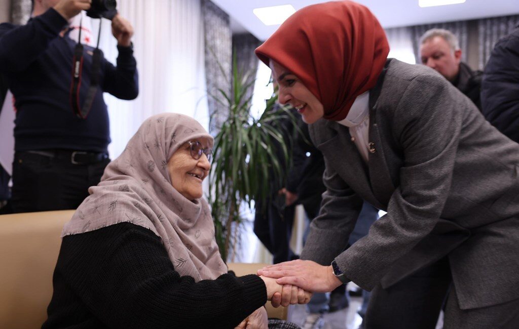 Aile ve Sosyal Hizmetler Bakanı Mahinur Özdemir Göktaş, mart ayına