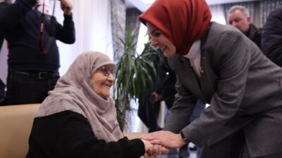 Aile ve Sosyal Hizmetler Bakanı Mahinur Özdemir Göktaş, mart ayına