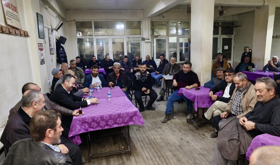 Başkan Öztaş, Dönmez ailesine konuk oldu Sandıklı Belediye Başkanı Adnan Öztaş, Ramazan ayının manevi atmosferini hemşerileriyle