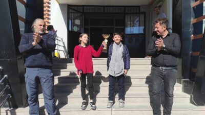 Okul Sporları faaliyet programında yer alan karşılaşmalarda rakiplerini geride bırakan