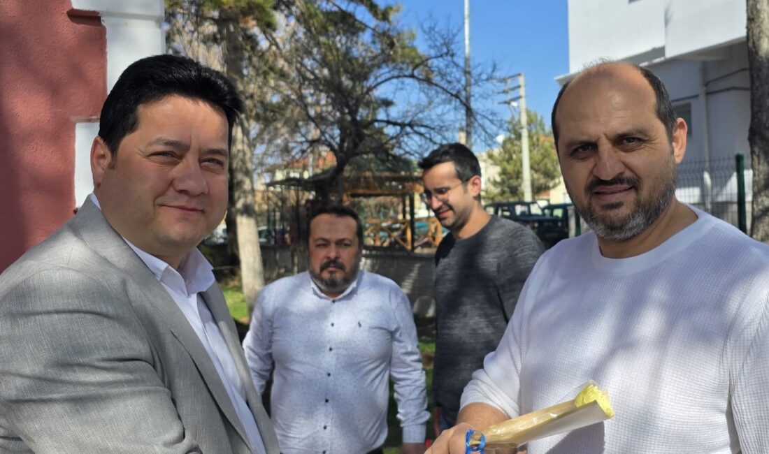 Bolvadin Belediye Başkanı Derviş Aynacı, 14 Mart Tıp Bayramı dolayısıyla