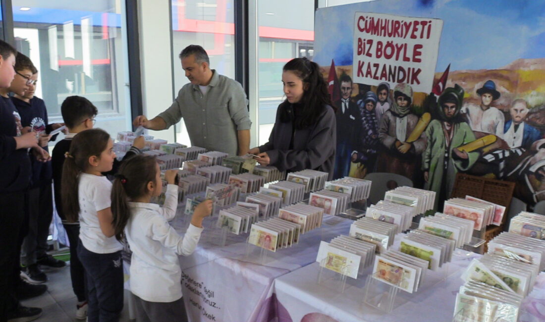 Afyonkarahisar’da bulunan Özel Girne Koleji’nde öğrencilerin Türk Parası bilincini arttırmak