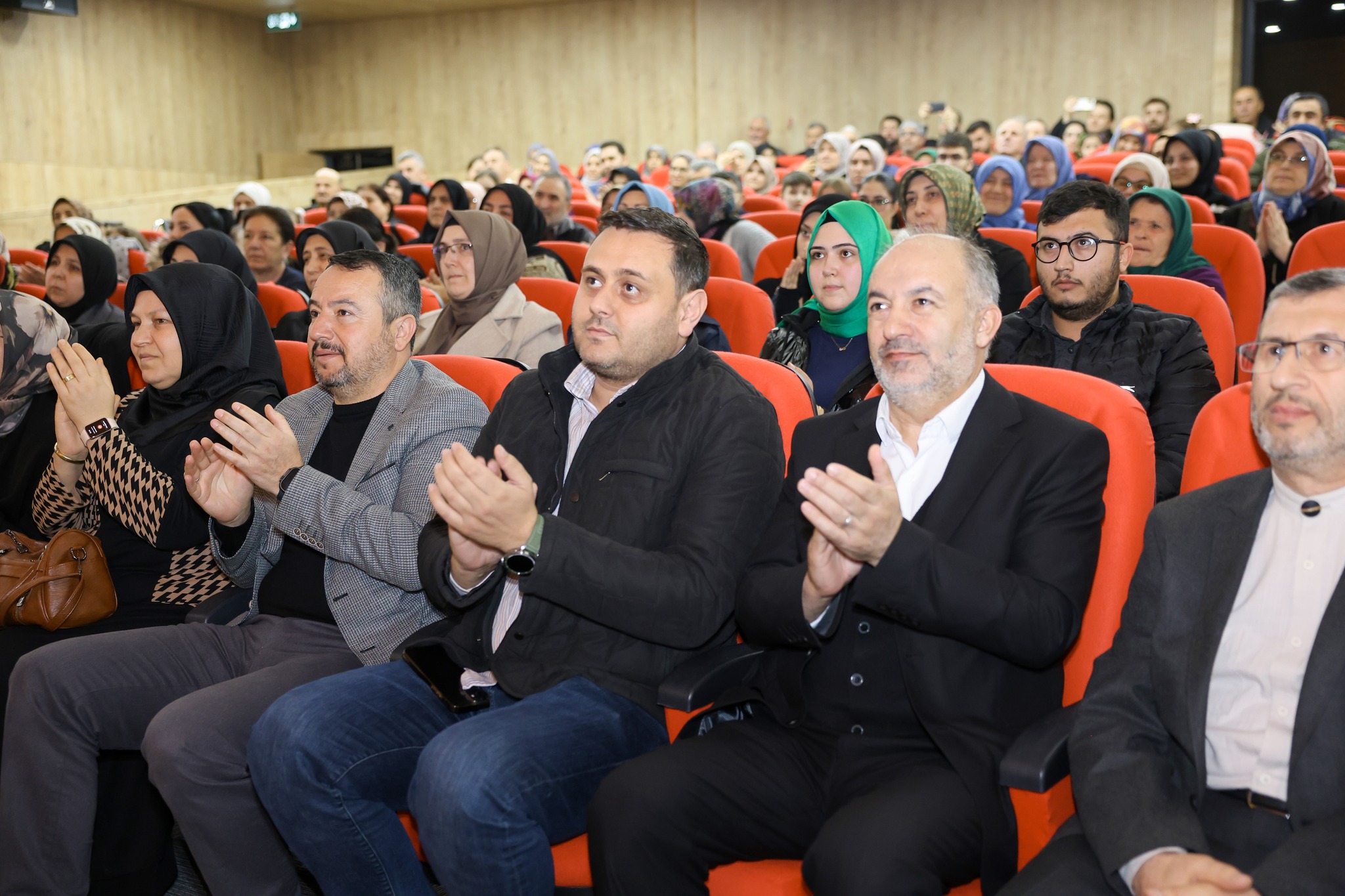 Sandıklı Belediyesi’nin Ramazan etkinlikleri kapsamında düzenlediği "Hoş Geldin Ya Şehr-i
