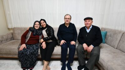 İscehisar Belediye Başkanı Seyhan Kılınçarslan, eşi Dr. Ali Kılınçarslan ile