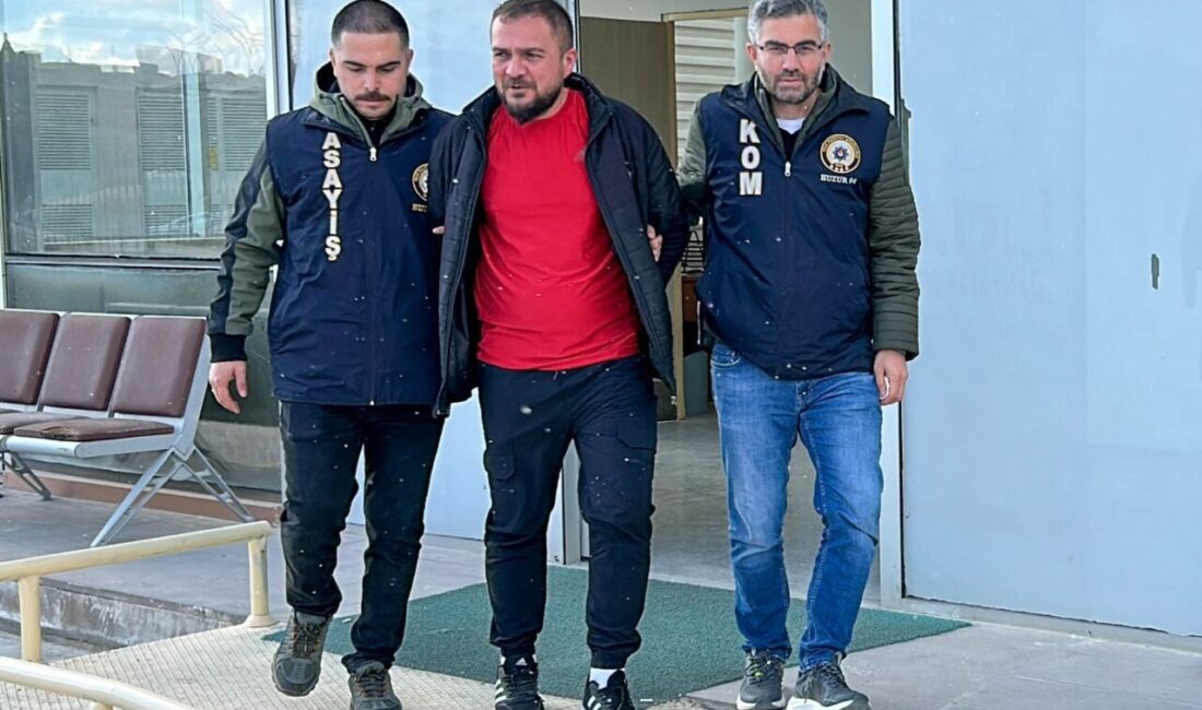 Uşak'ta hakkında kesinleşmiş hapis cezası bulunan 4 firari hükümlü polis