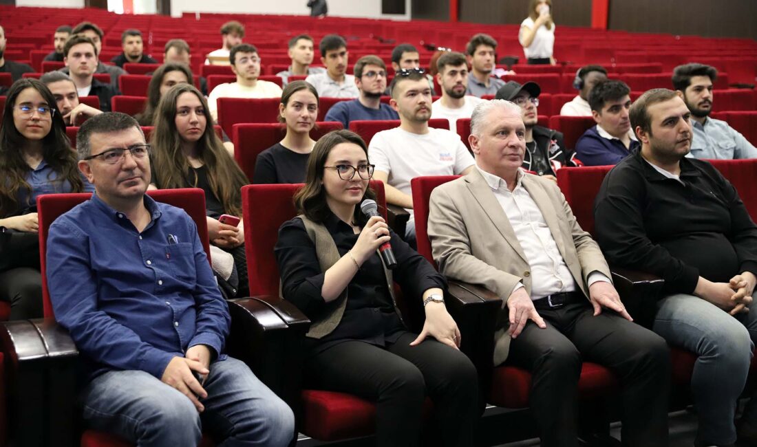 AKÜ’de “Uçuş ve Ötesi” etkinliği Afyon Kocatepe Üniversitesi (AKÜ) Girişimcilik ve Kariyer Geliştirme Uygulama ve