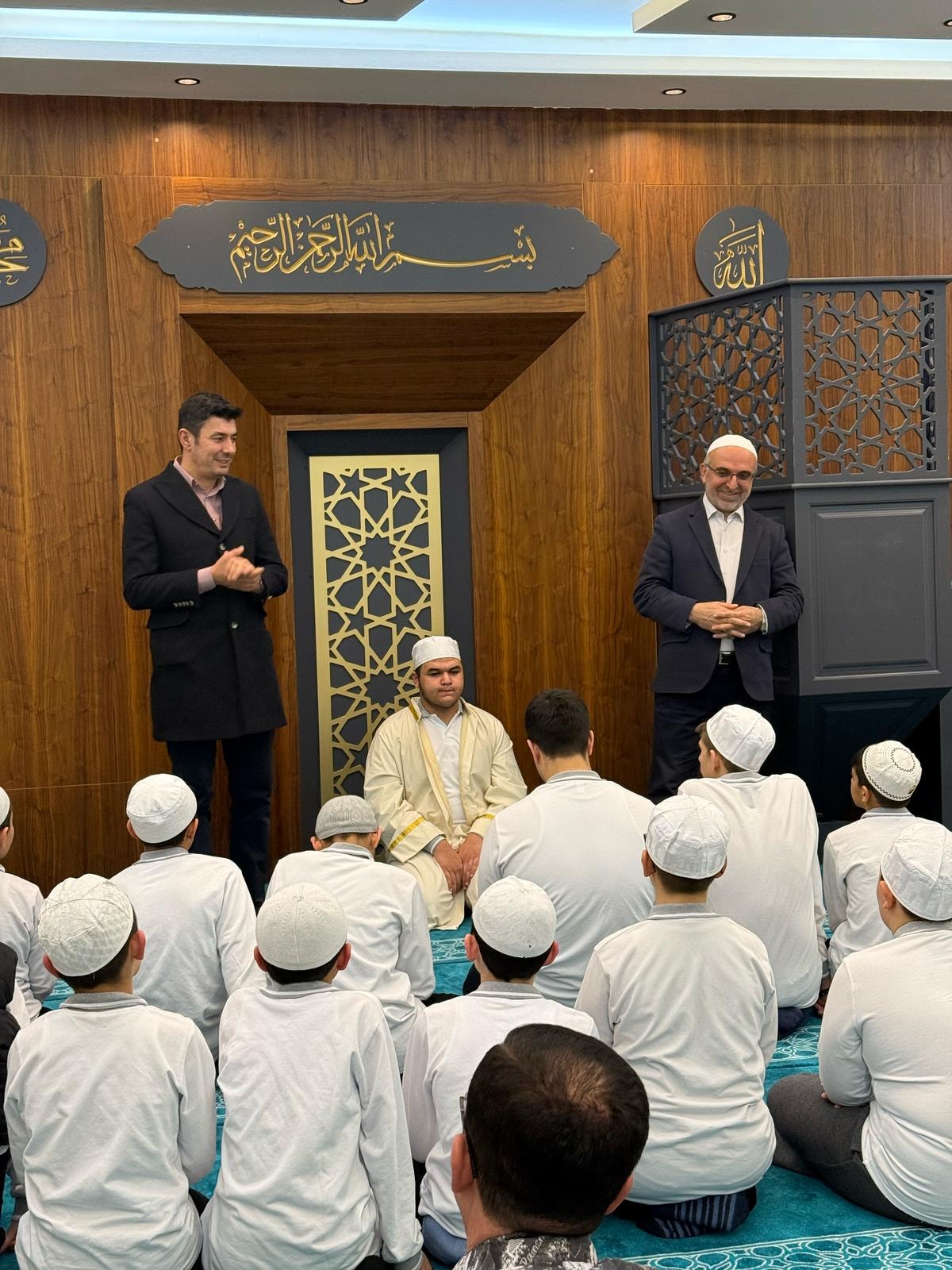 Afyonkarahisar Vali Yardımcısı İhsan Ayrancı Erkmen Hafızlık Yatılı Kur'an Kursu