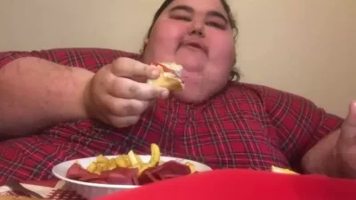 Ağır Yaşam Efecan isimli TikTok hesabı ile fenomen olan Efecan