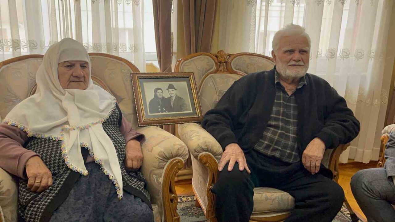 71 yıllık evli çiftten gençlere tek bir tavsiye! 2 71 yıllık evli çiftten gençlere tek bir tavsiye!